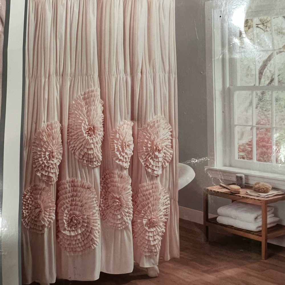 Shabbi Chic Shower Curtain